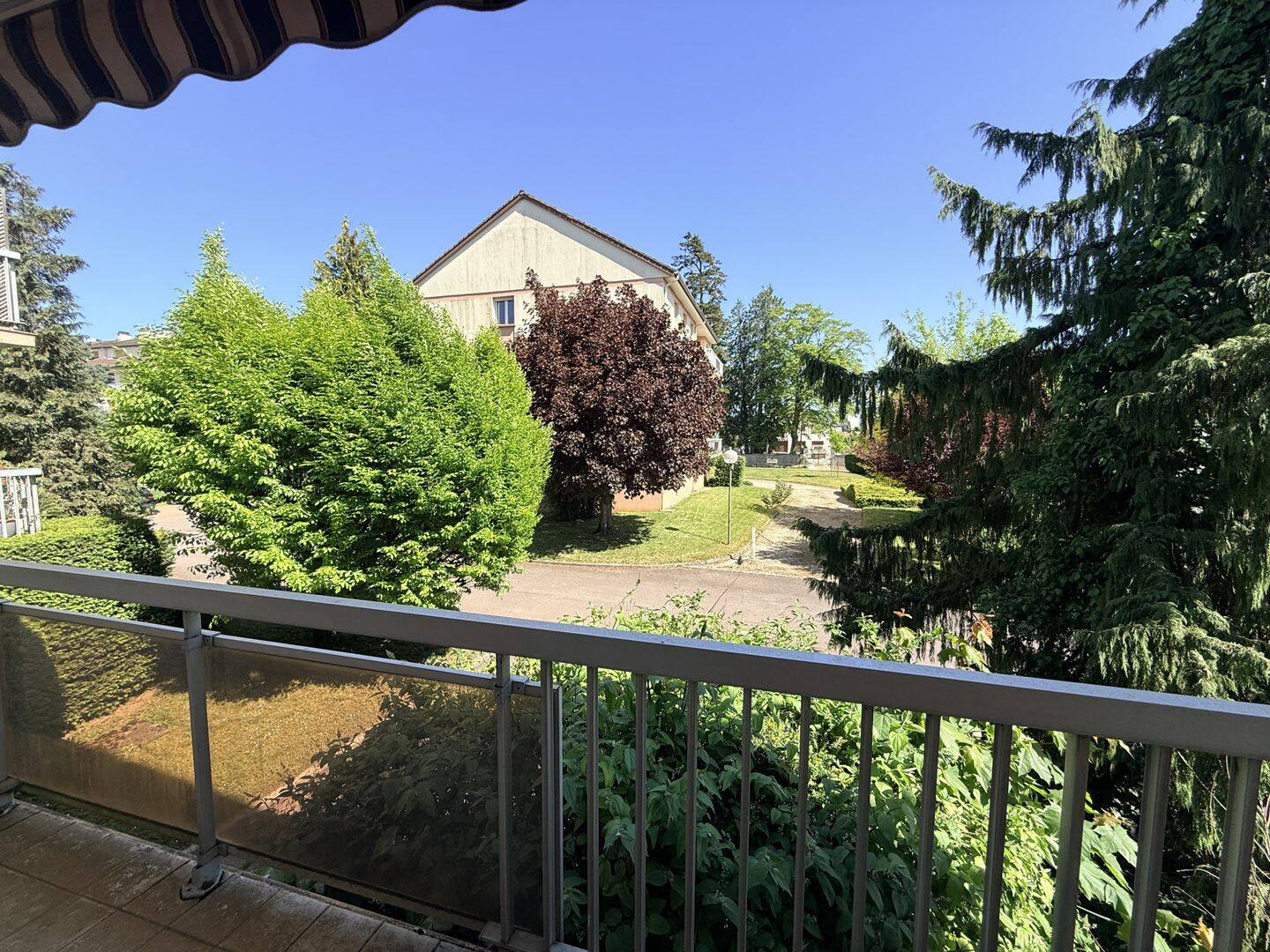 Appartement 5 pièces 111 m² · à Beaune · 111,4 m² · 250 000 €
