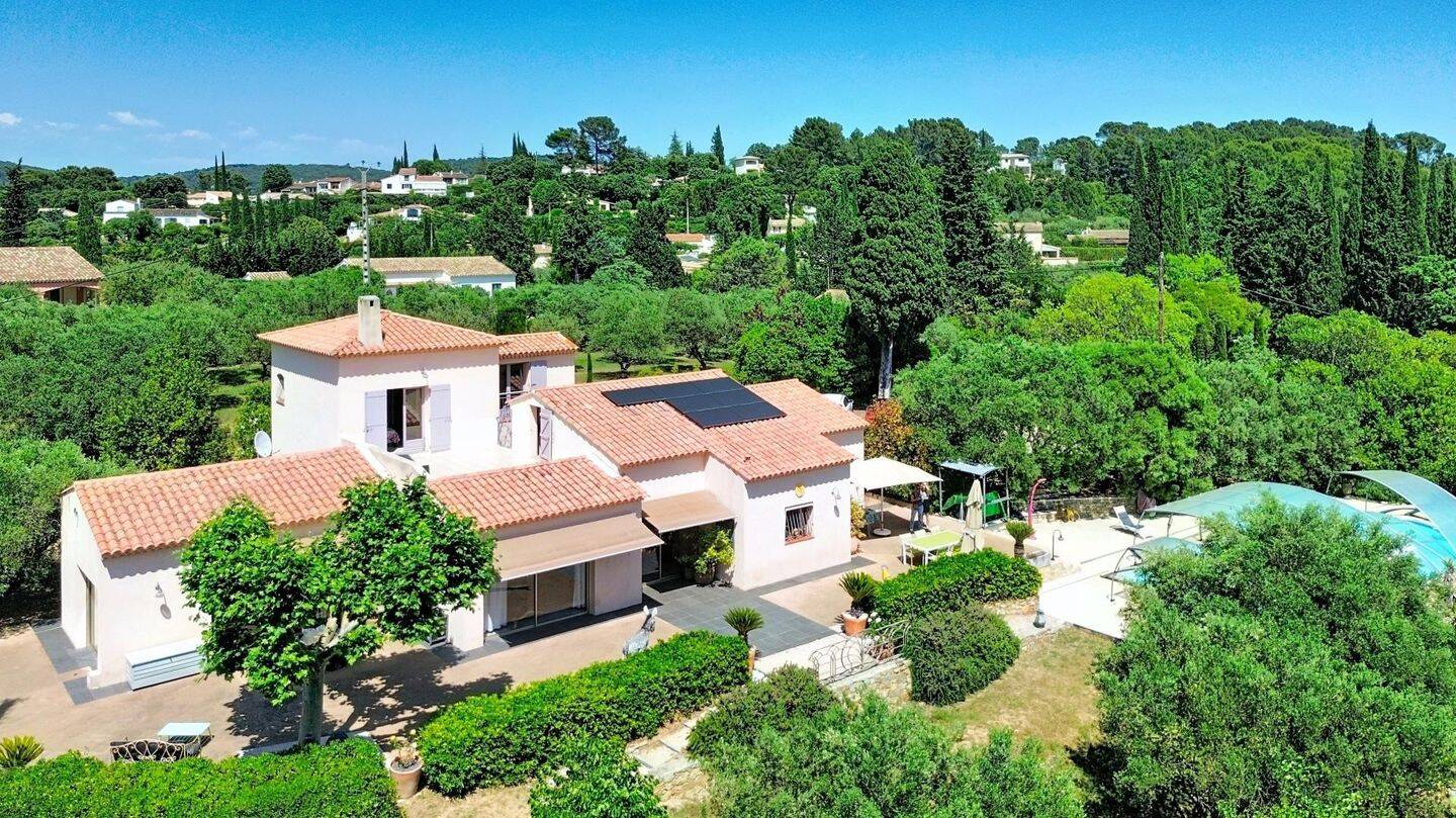 Maison 5 pièces 225 m² · à Lorgues · 225 m² · 995 000 €
