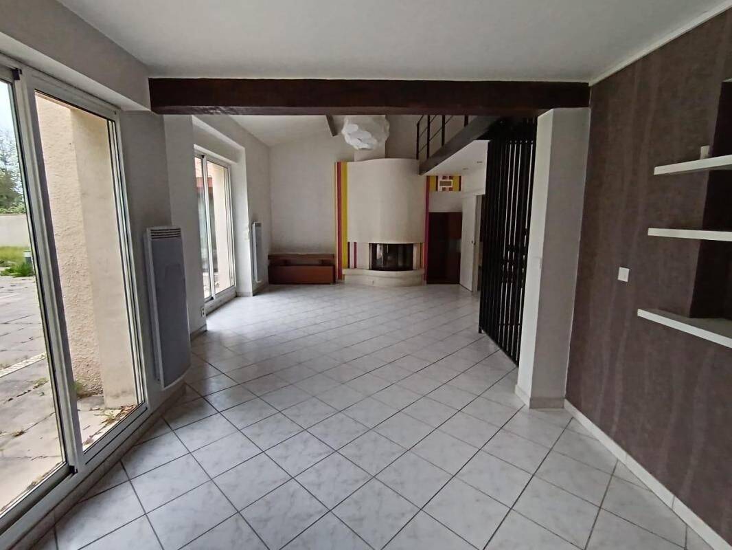 Maison 7 pièces 129 m² · à Castanet-Tolosan · 129 m² · 1 724 €/mois
