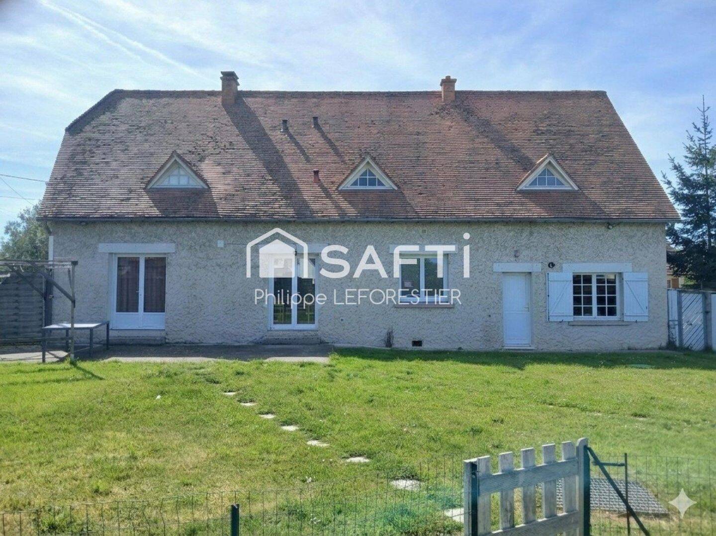 Maison 8 pièces 158 m² · à Saline · 158 m² · 284 000 €