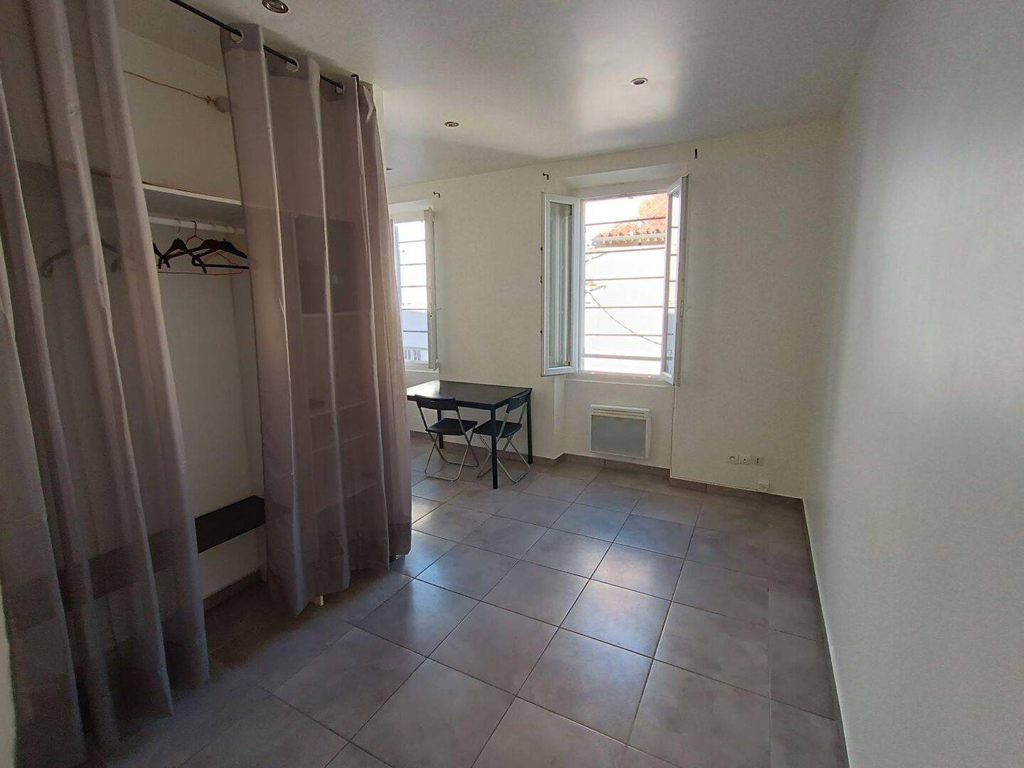 Appartement 1 pièce 20 m² · à Toulon · 20 m² · 540 €