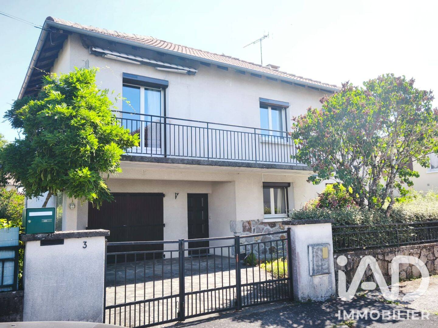 Maison 5 pièces 100 m² · à Aurillac · 100 m² · 156 500 €
