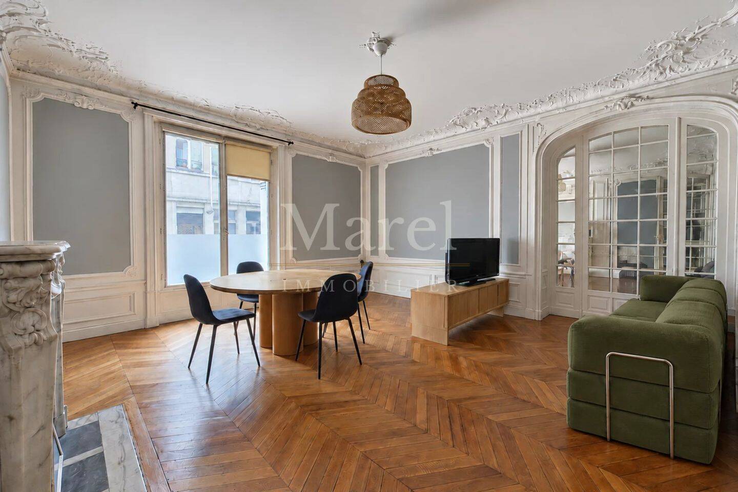 Appartement 3 pièces 92 m² · à Paris 8ème Arrondissement · 92,2 m² · 3 000 €/mois