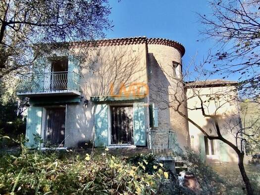 Maison à vendre 499 000 € 6 pièces 4 chambres 159 m² 3 000 m² de terrain Nîmes 30900