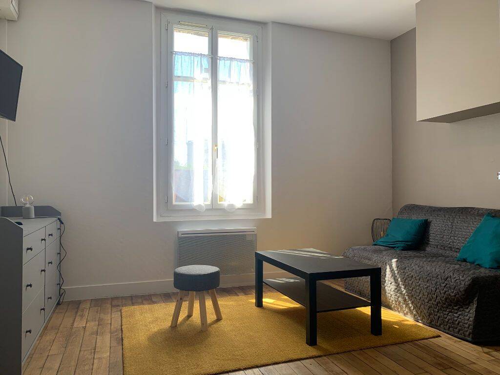 Appartement 1 pièce 18 m² · à Tours · 18 m² · 530 €