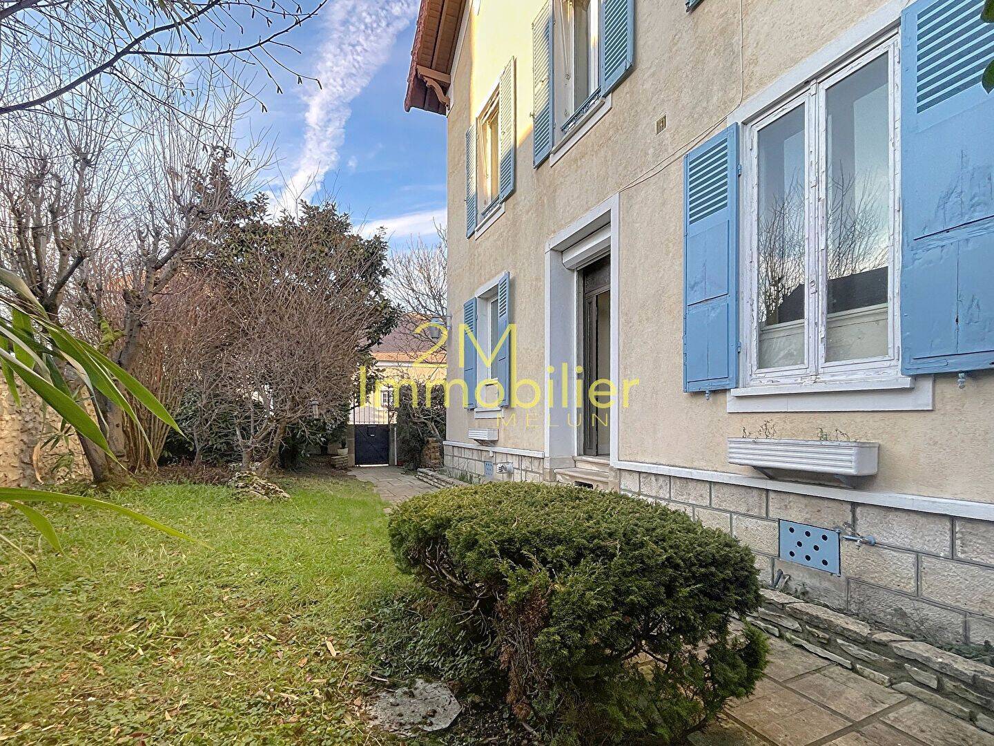 Maison 7 pièces 190 m² · à Melun · 190 m² · 415 000 €