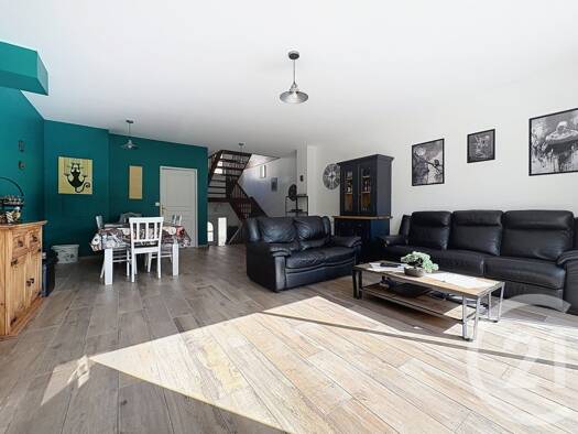 Maison à vendre 745 200 € 6 pièces 4 chambres 137,6 m² 175 m² de terrain Carrières-sur-Seine 78420