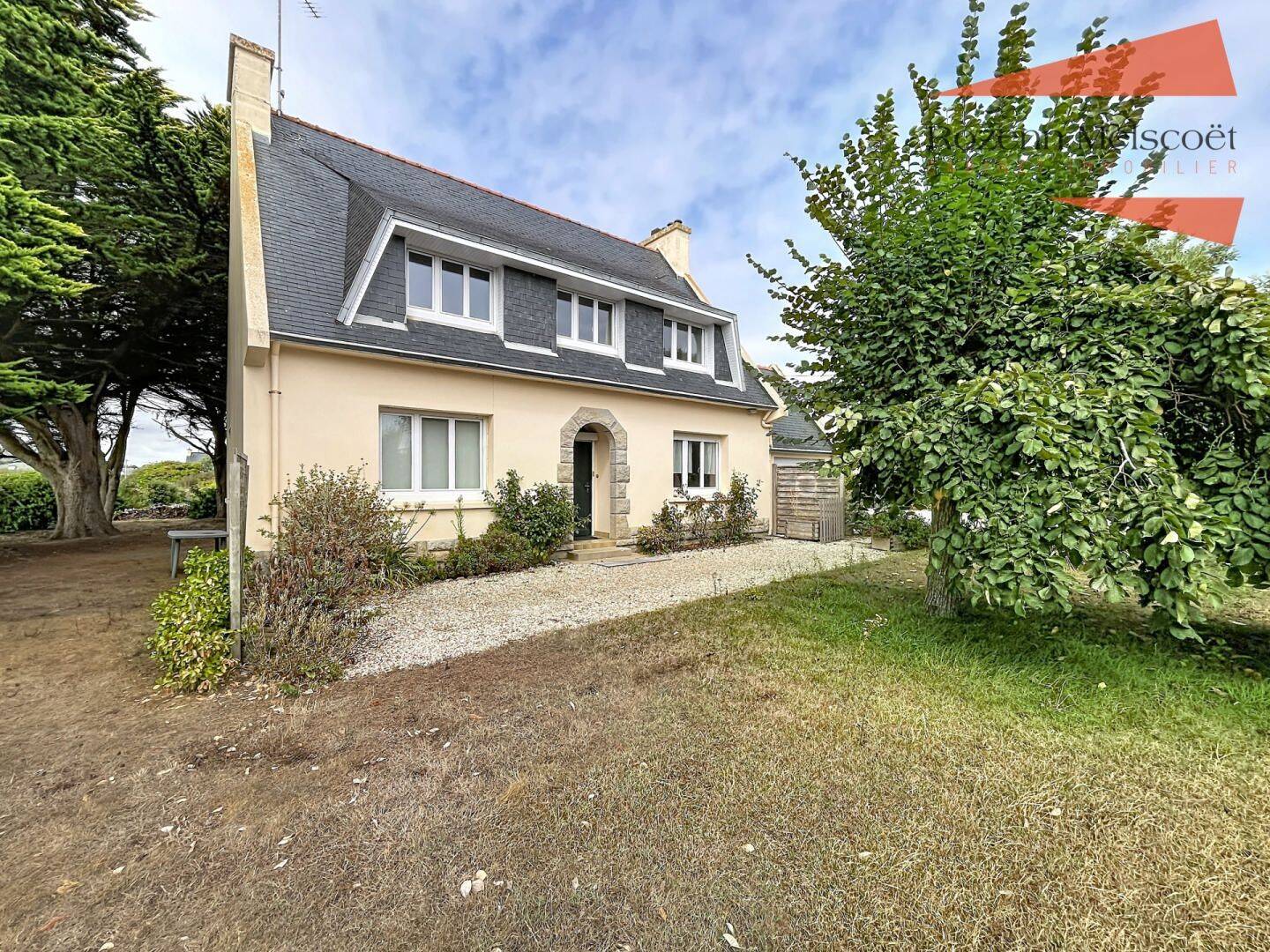 Maison 4 pièces 116 m² · à Treffiagat · 116 m² · 364 000 €