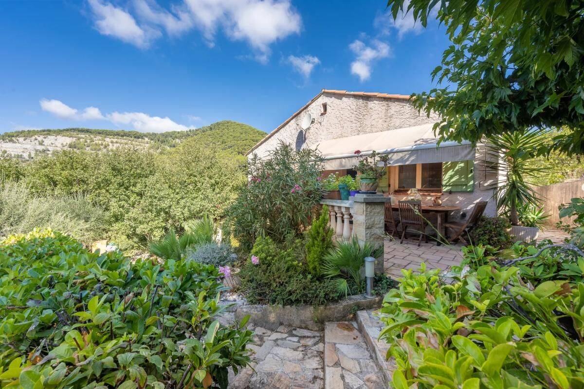 Maison 7 pièces 138 m² · à Peille · 138 m² · 447 000 €