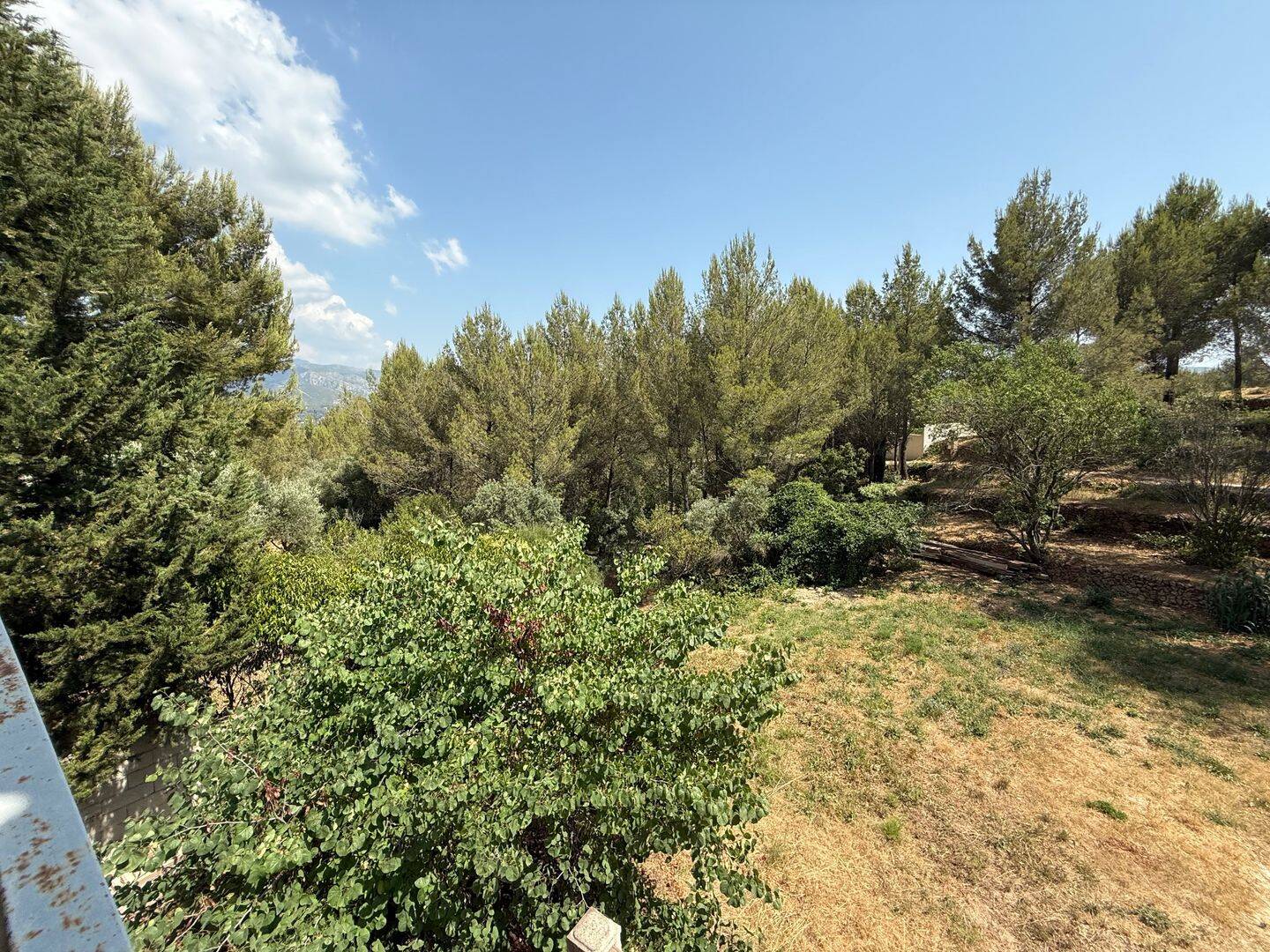 Maison 7 pièces 178 m² · à Aubagne · 178 m² · 670 000 €