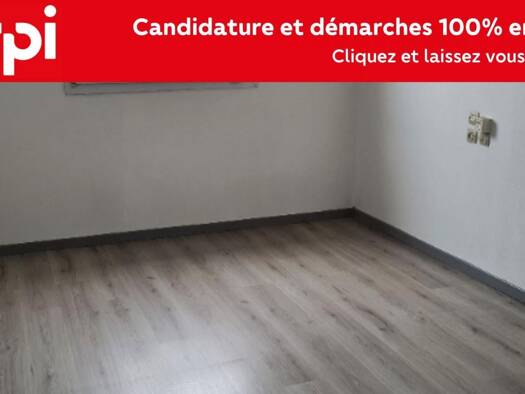 Appartement à louer 558 € 1 pièce 18,4 m² 3ème étage Pvé Neuf-Mont d'Est Noisy-le-Grand 93160