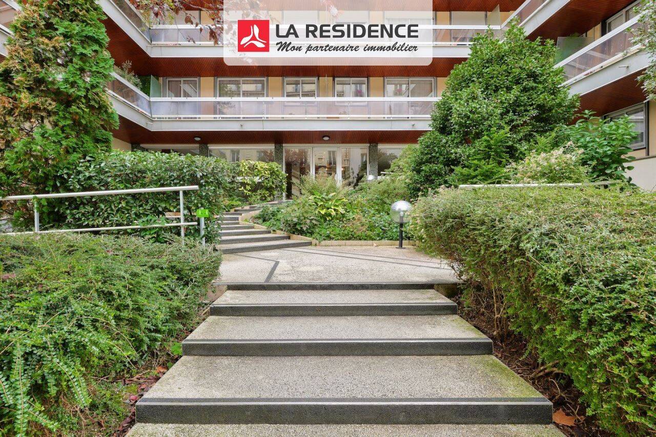 Appartement 3 pièces 75 m² · à Paris 18ème Arrondissement · 75 m² · 780 000 €