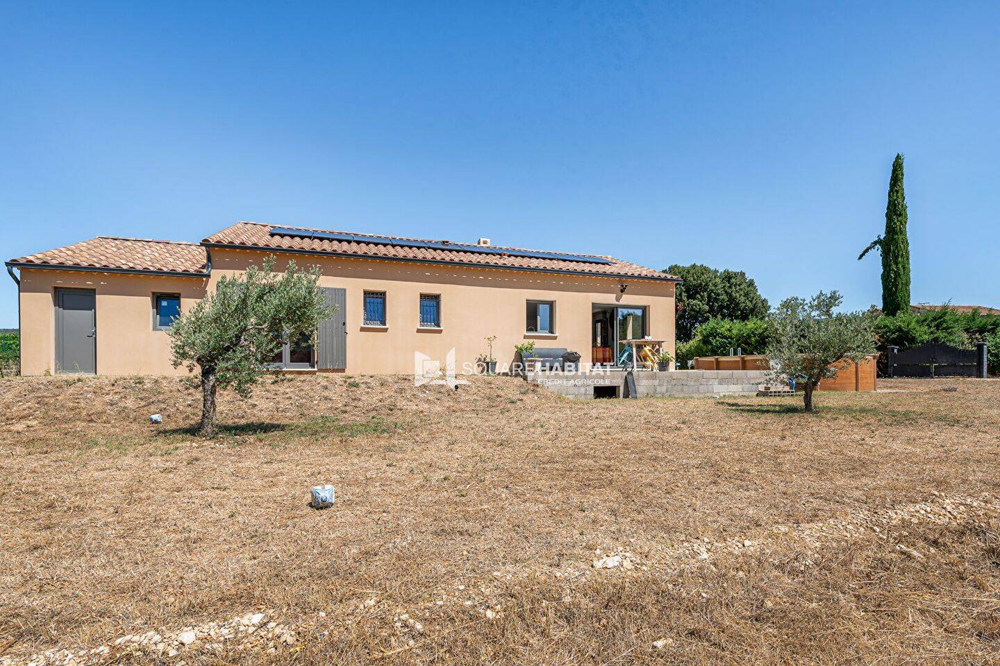 Maison 4 pièces 122 m² · à Saint-Saturnin-lès-Apt · 122 m² · 490 000 €
