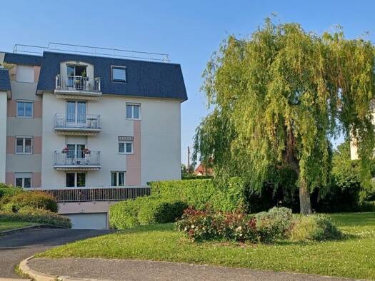 Appartement à vendre 410 000 € 4 pièces 2 chambres 86 m² Étage 1/3 Europe-Nord Chatou 78400