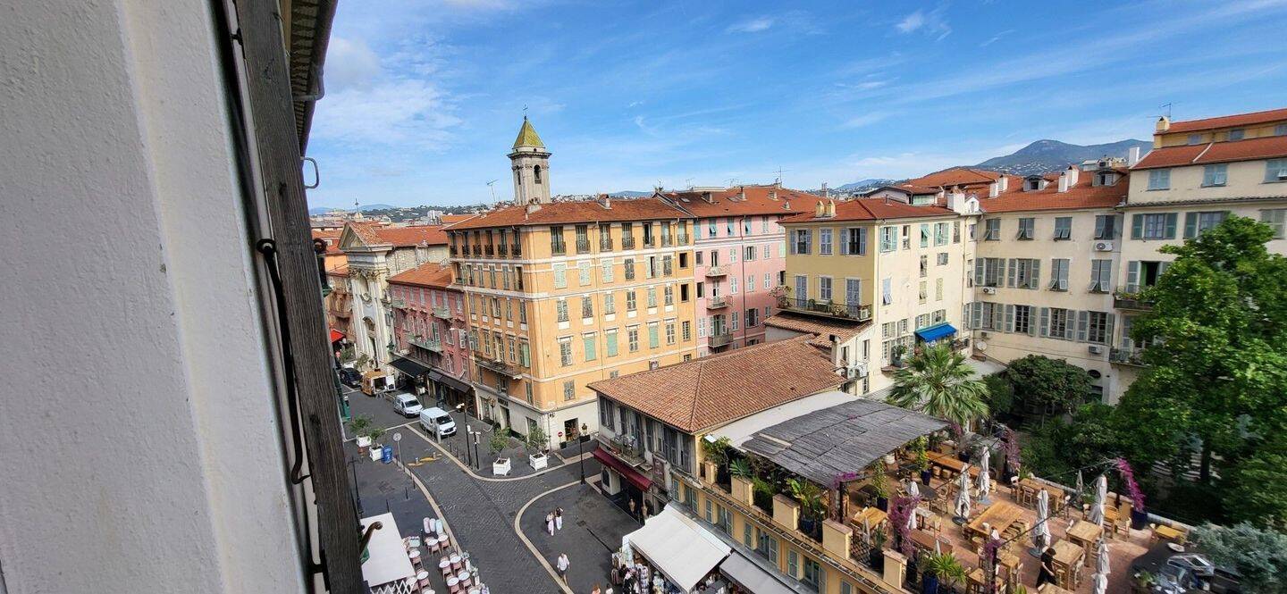 Appartement 1 pièce 28 m² · à Nice · 27,9 m² · 820 €/mois