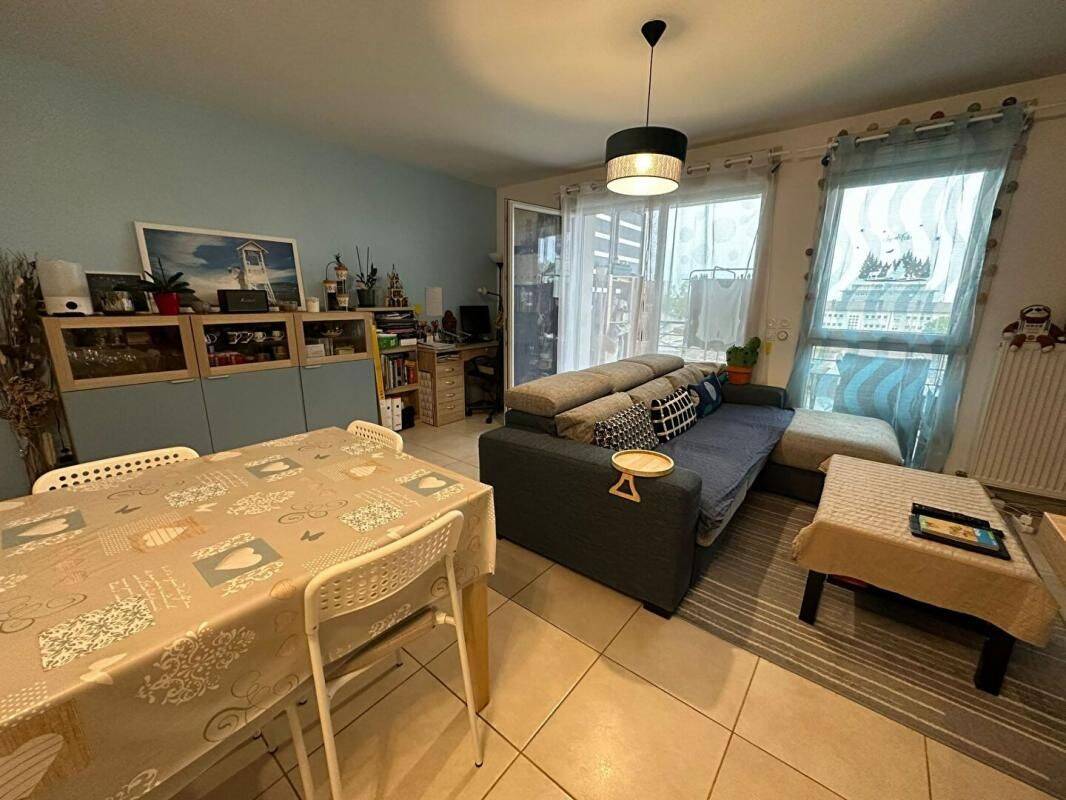 Appartement 3 pièces 67 m² · à Gex · 66,6 m² · 1 600 €/mois