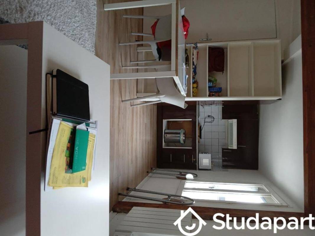 Appartement 1 pièce 27 m² · à Reims · 27 m² · 450 €