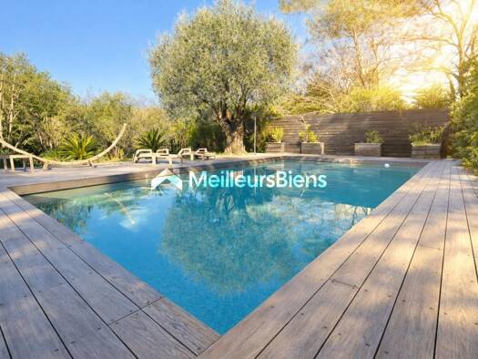 Villa à vendre 1 250 000 € 6 pièces 4 chambres 188 m² Hauts de Saint Jean-Hauts de l'Aubarede Le Cannet 06110