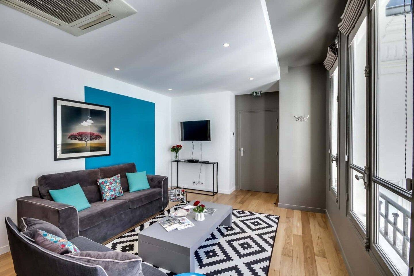 Appartement 4 pièces 80 m² · à Paris 8ème · 80 m² · 10 844 €/mois