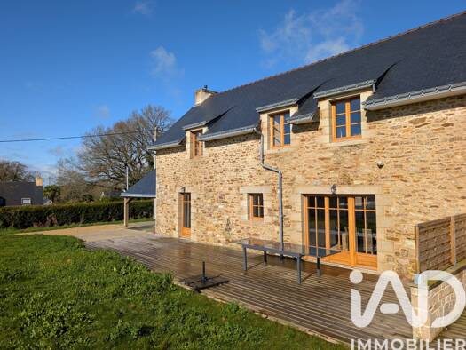 Maison à vendre 380 000 € 5 pièces 4 chambres 125 m² 850 m² de terrain Landévant 56690