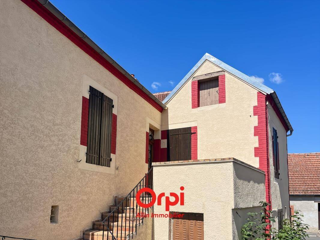 Maison 2 pièces 80 m² · à Saint-Victor · 80 m² · 49 500 €