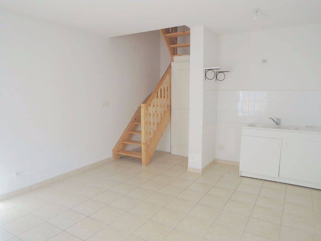 Appartement 2 pièces 39 m² · à Nîmes · 39,4 m² · 468 €