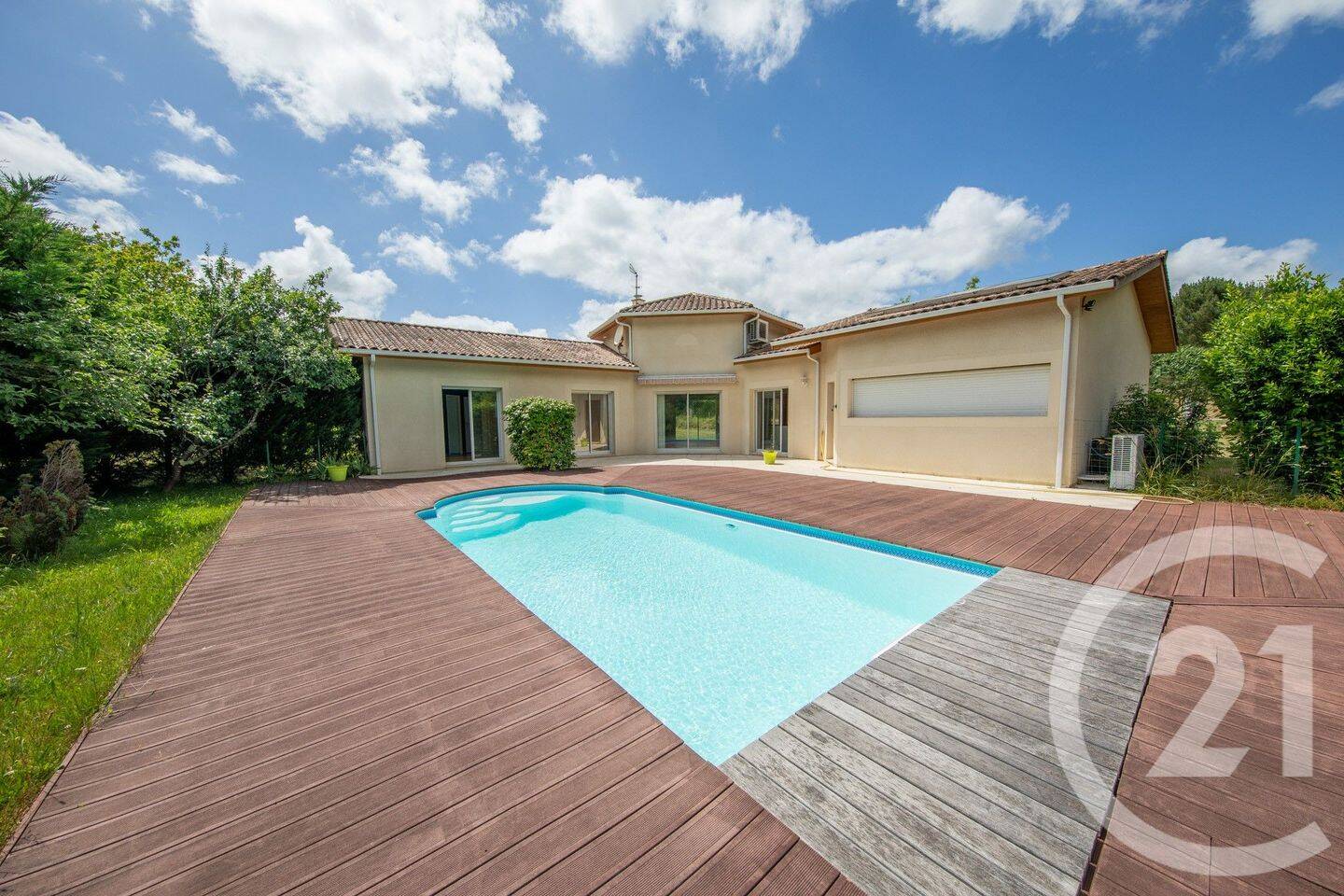 Maison 5 pièces 134 m² · à Avensan · 134 m² · 454 000 €