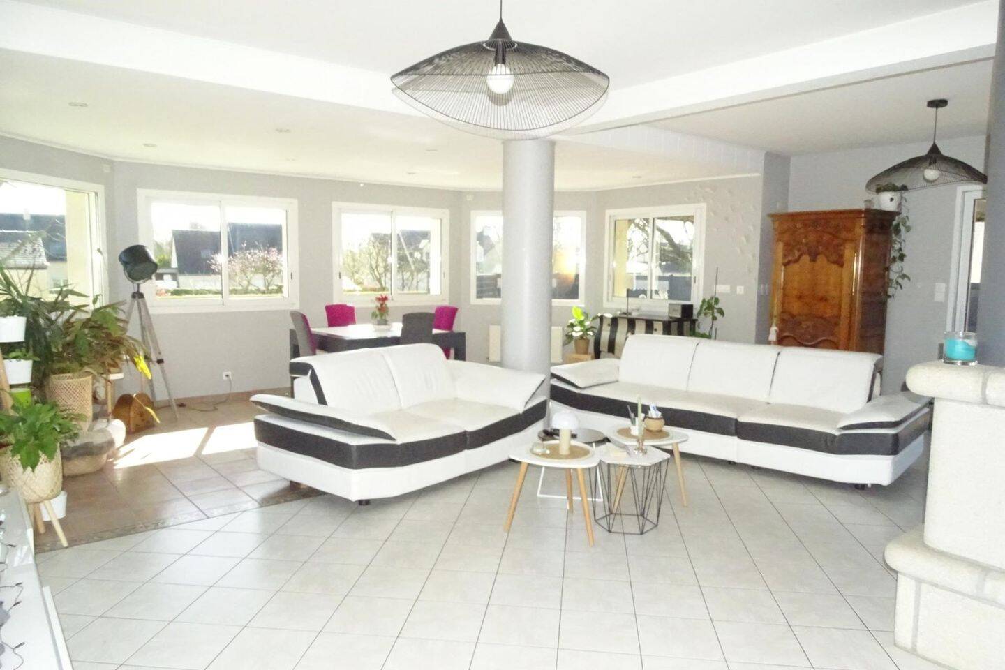 Maison 8 pièces 160 m² · à Sens-de-Bretagne · 160 m² · 399 999 €