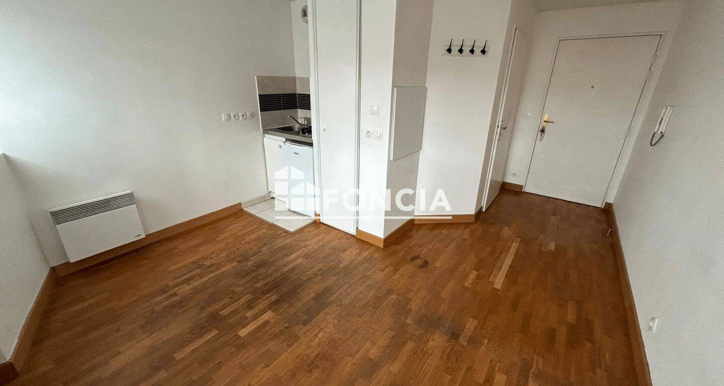 Appartement 1 pièce 18 m² · à Villejuif · 18,4 m² · 542 €/mois