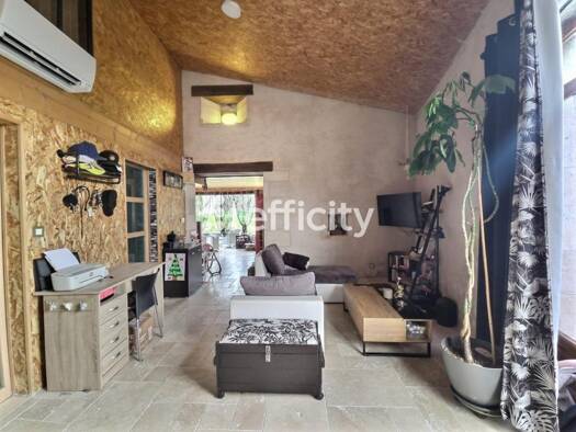 Maison à vendre 170 000 € 3 pièces 2 chambres 81,5 m² 319 m² de terrain Mauzé-sur-le-Mignon 79210