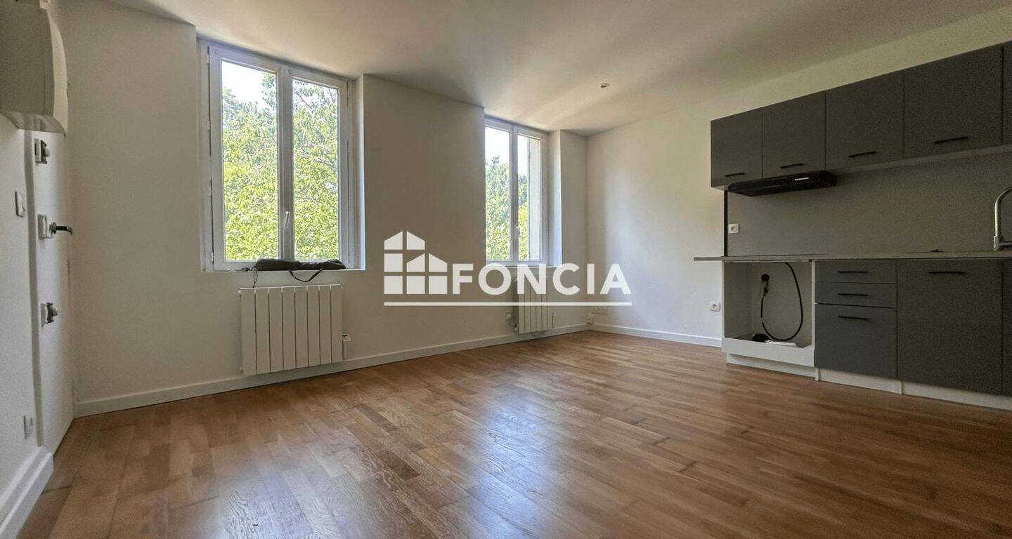 Appartement 1 pièce 21 m² · à Le Port-Marly · 21,3 m² · 593 €
