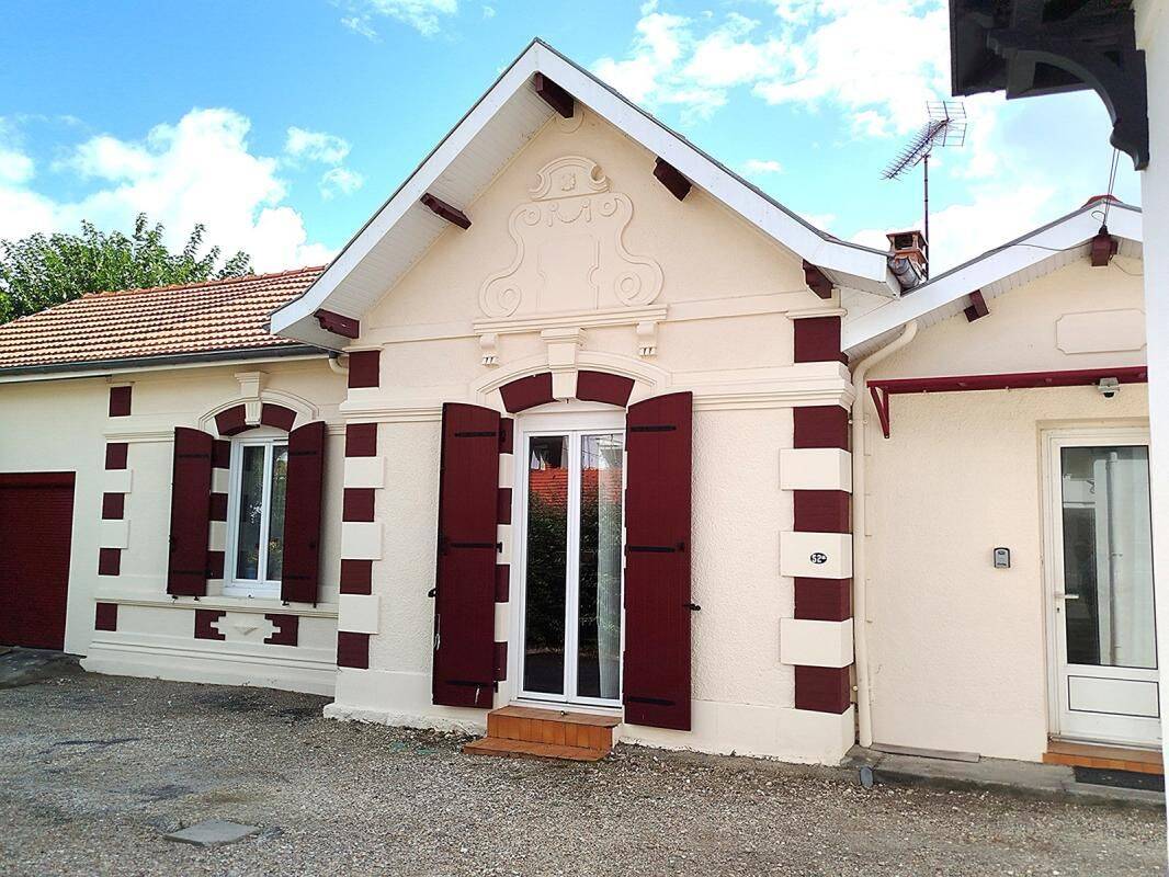Maison 5 pièces 120 m² · à Gujan-Mestras · 120 m² · 415 000 €