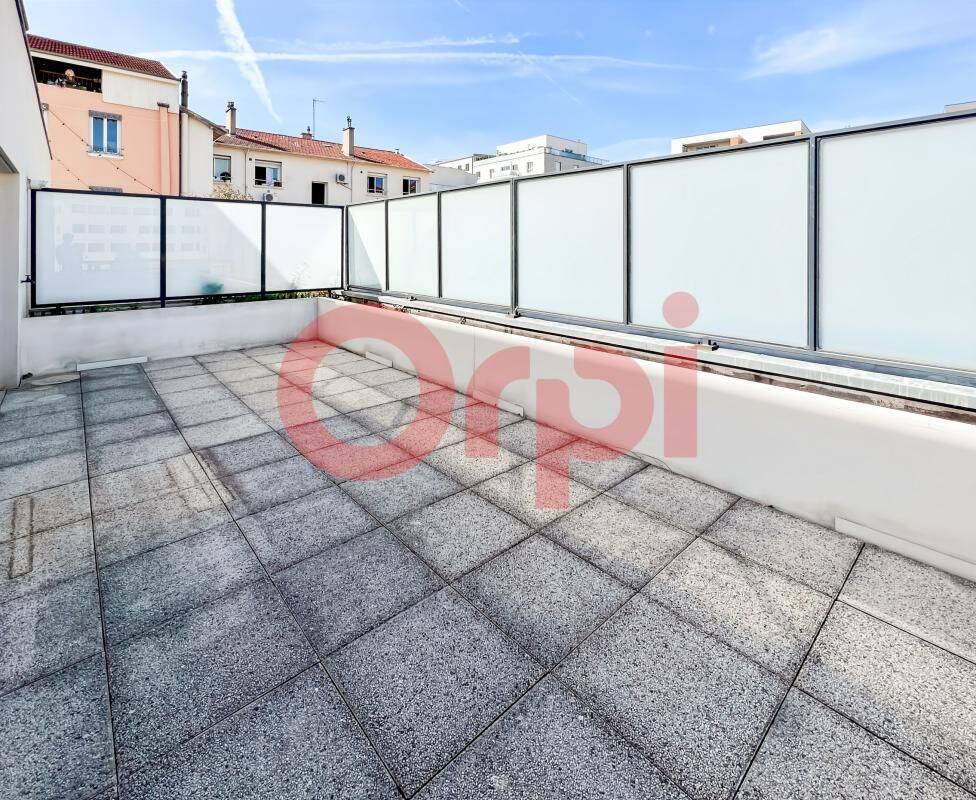 Appartement 3 pièces 50 m² · à Lyon 8ème Arrondissement · 50 m² · 1 116 €/mois