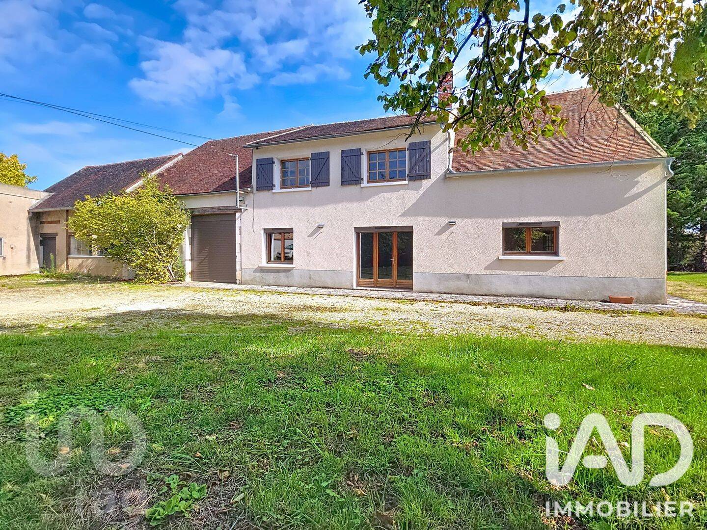 Maison 7 pièces 158 m² · à Auxerre · 158 m² · 160 000 €