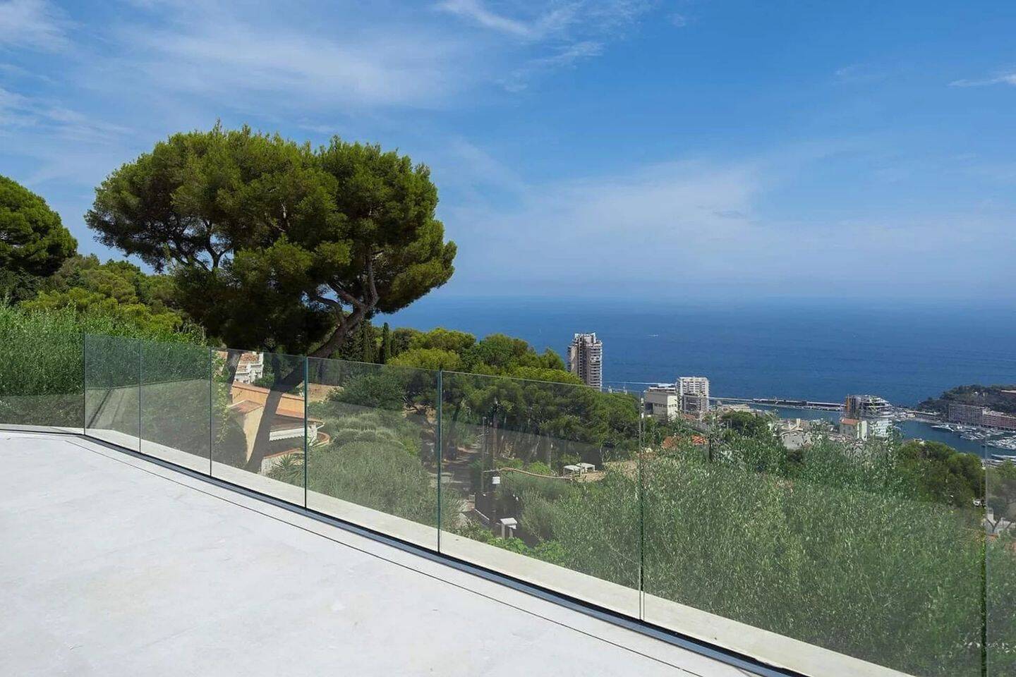 Maison 6 pièces 260 m² · à Beausoleil · 260 m² · 6 500 000 €