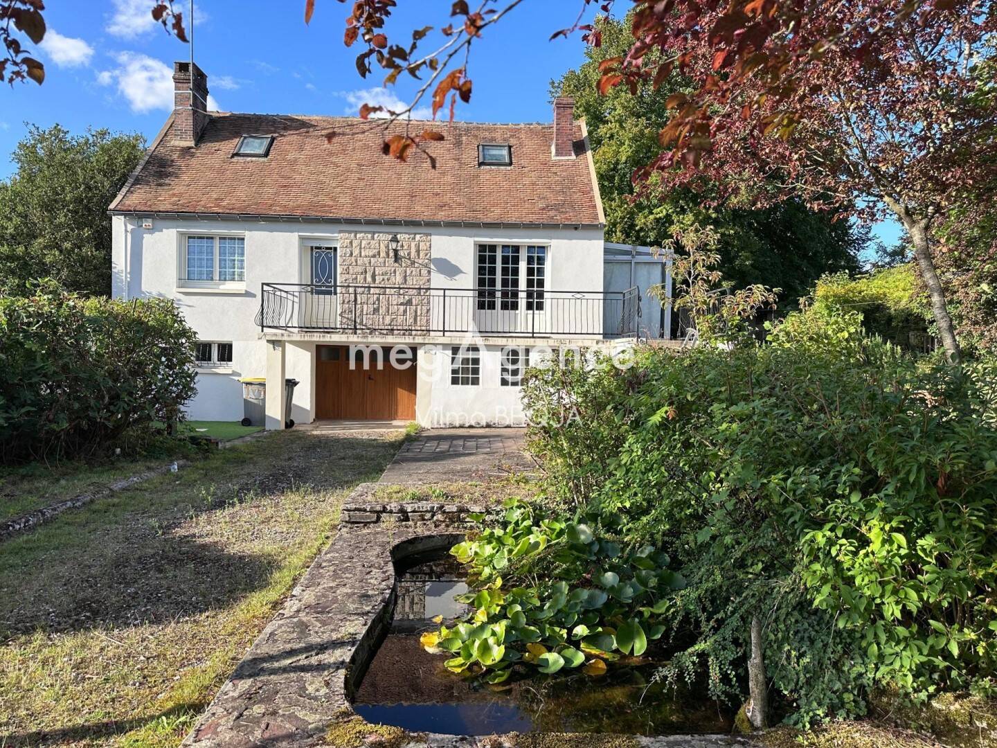 Maison 6 pièces 99 m² · à Fontaine-la-Gaillarde · 99 m² · 169 000 €