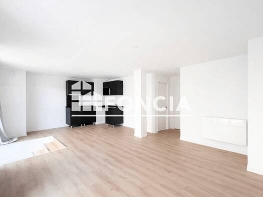 Appartement à louer 540 € 2 pièces 1 chambre 42,9 m² RDC/4 Agen 47000