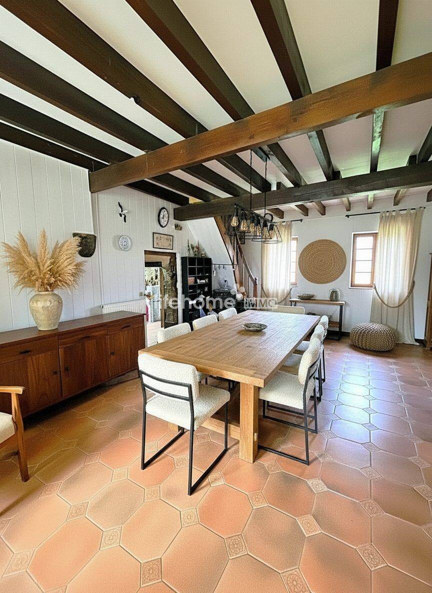 Maison 8 pièces 176 m² · à Bonnat · 176 m² · 189 500 €