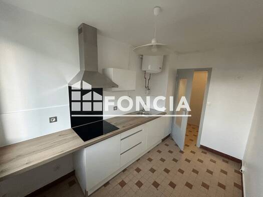 Appartement à louer 518 € 1 pièce 26,9 m² 2ème étage Frange Verte-Commanderie Échirolles 38130