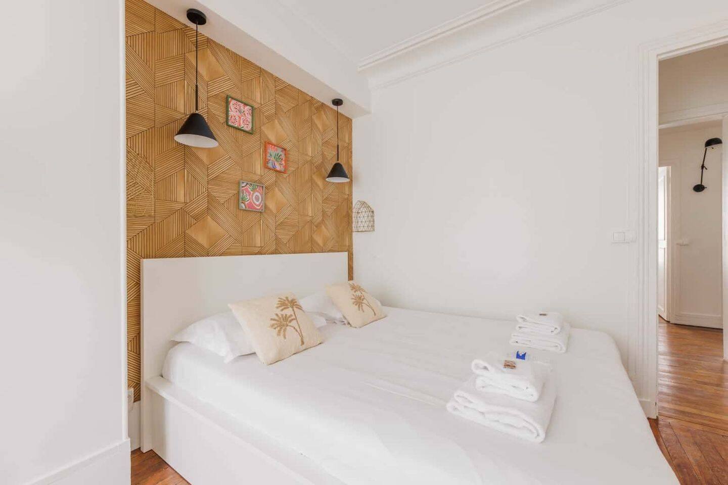 Appartement 2 pièces 43 m² · à Paris 19ème Arrondissement · 43 m² · 2 349 €/mois