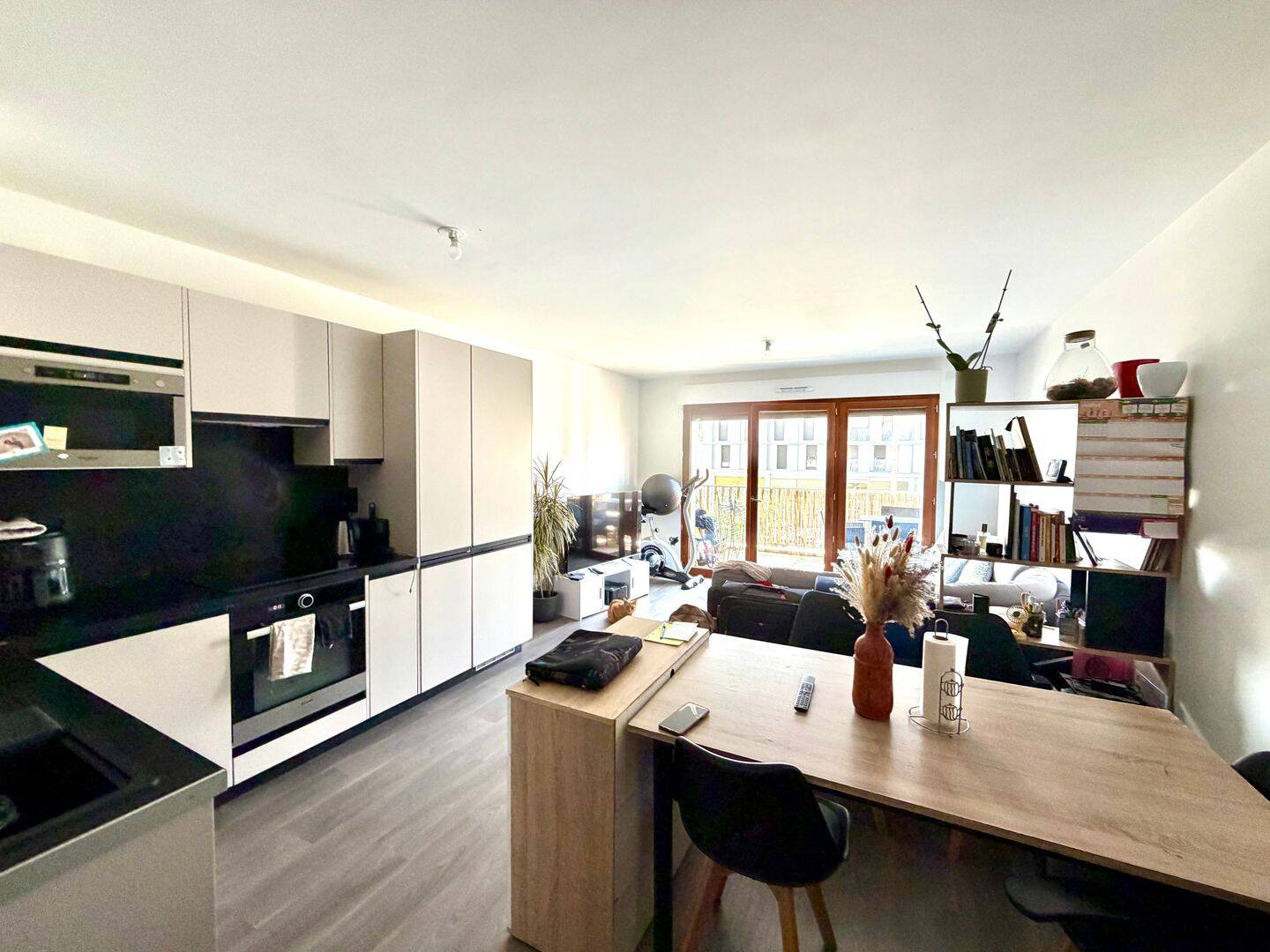 Appartement 4 pièces 77 m² · à Bussy-Saint-Georges · 77 m² · 299 000 €