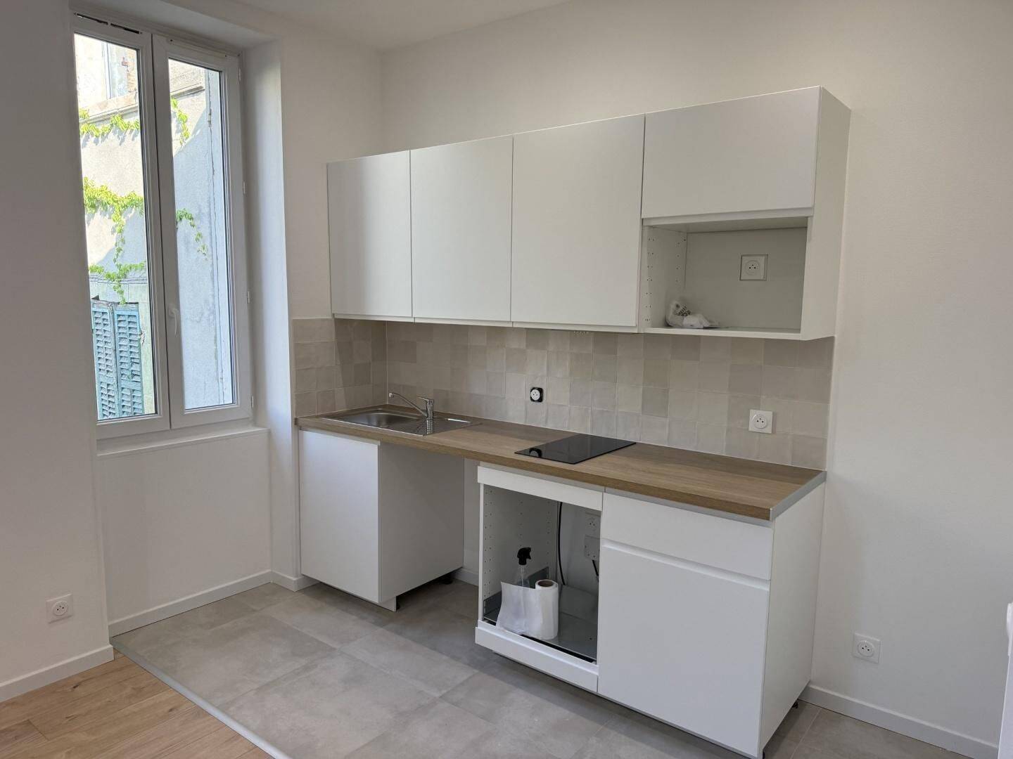 Appartement 2 pièces 35 m² · à Marseille 5ème Arrondissement · 35 m² · 810 €