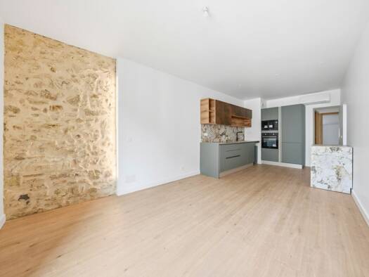 Appartement à vendre 259 000 € 3 pièces 2 chambres 60 m² Étage 2/2 Gares Montpellier 34000