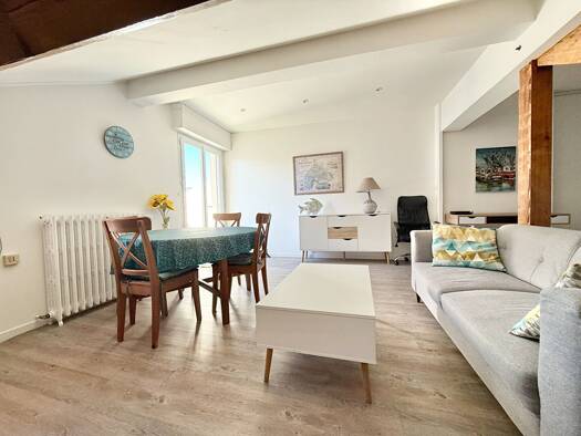 Appartement à vendre 291 900 € 1 pièce 44 m² Étage 2/2 Ville d'Ete Arcachon 33120