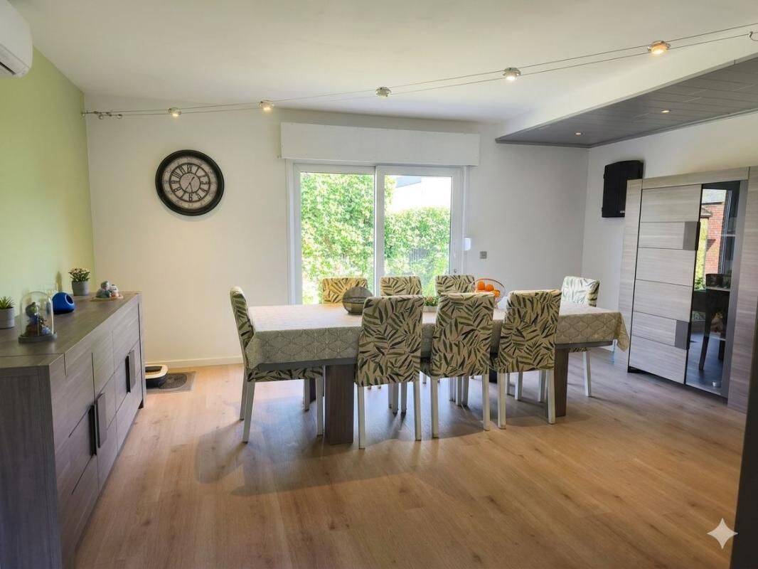 Maison 6 pièces 100 m² · à Wervicq-Sud · 99,7 m² · 274 800 €