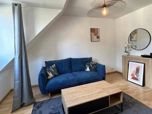 Appartement à louer 660 € 3 pièces 2 chambres 52 m² Étage 3/3 Parc la Verrerie-Le Guide Le Creusot 71200
