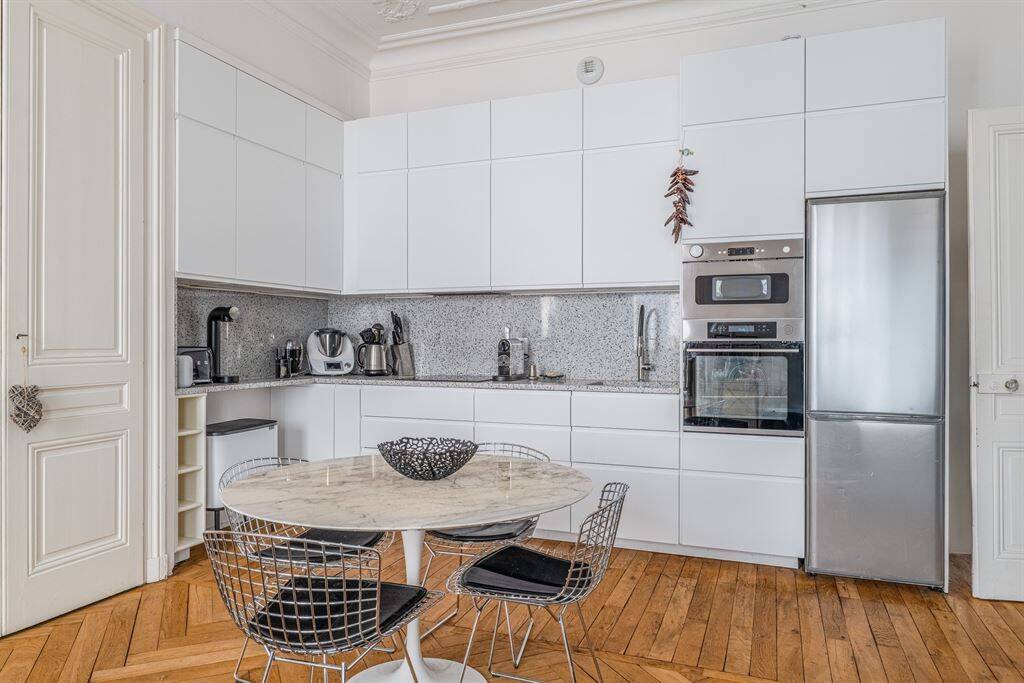 Appartement 4 pièces 92 m² · à Lyon 6ème Arrondissement · 92 m² · 695 000 €