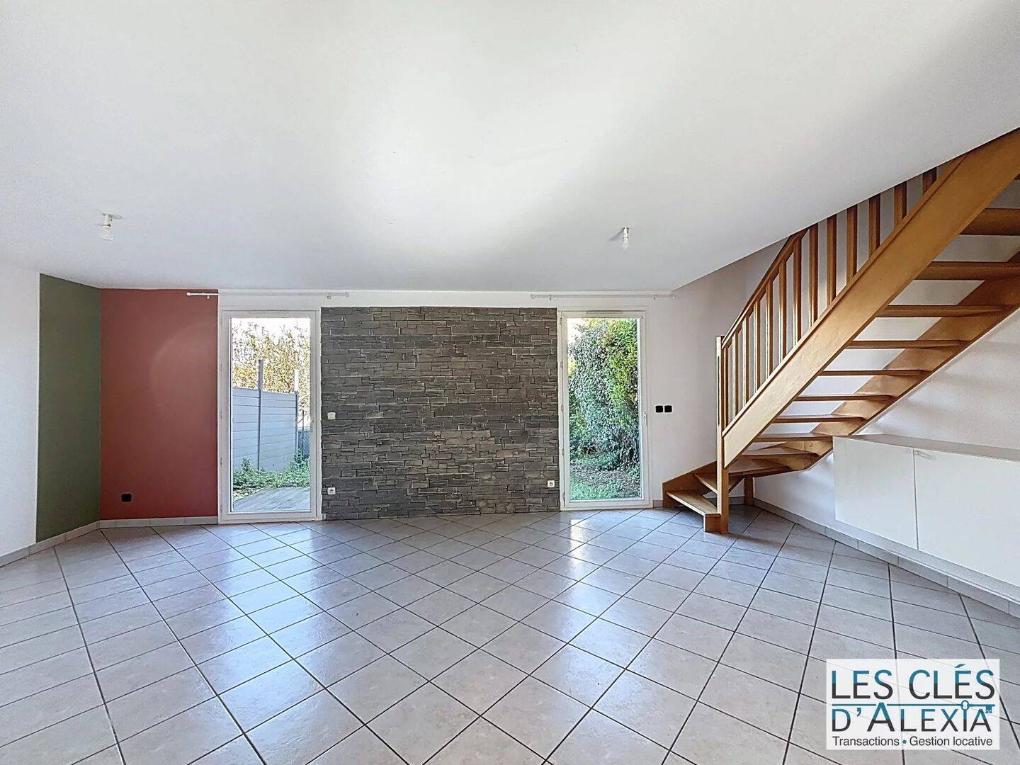 Maison 5 pièces 94 m² · à Échalas · 94,2 m² · 275 000 €