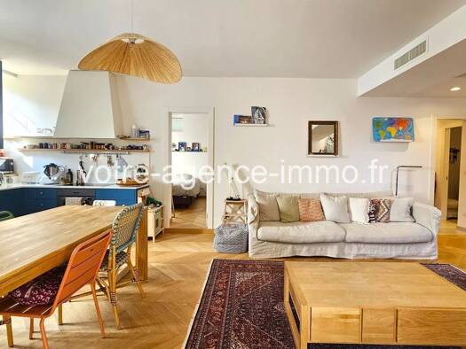 Appartement à vendre 870 000 € 5 pièces 3 chambres 105 m² RDC/1 Cap-d'Ail 06320