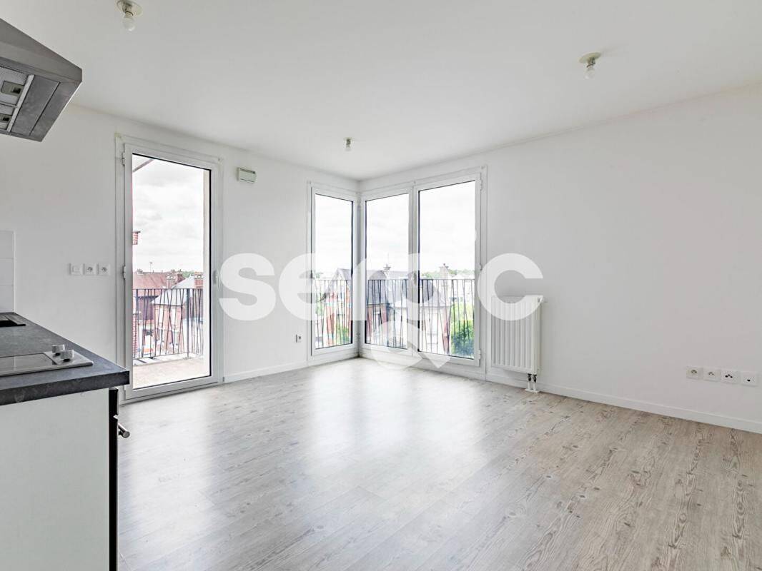 Appartement 2 pièces 44 m² · à Margny-lès-Compiègne · 44 m² · 178 000 €
